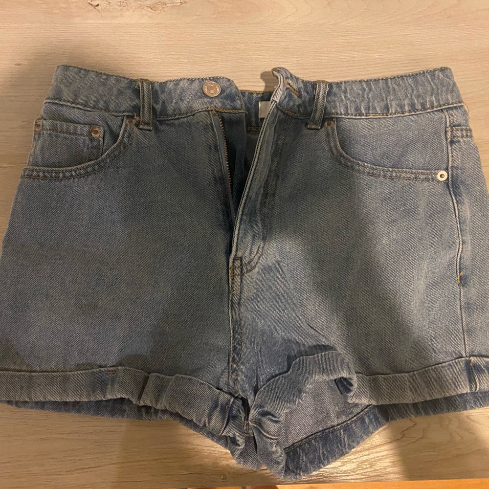Forever 21 shorts